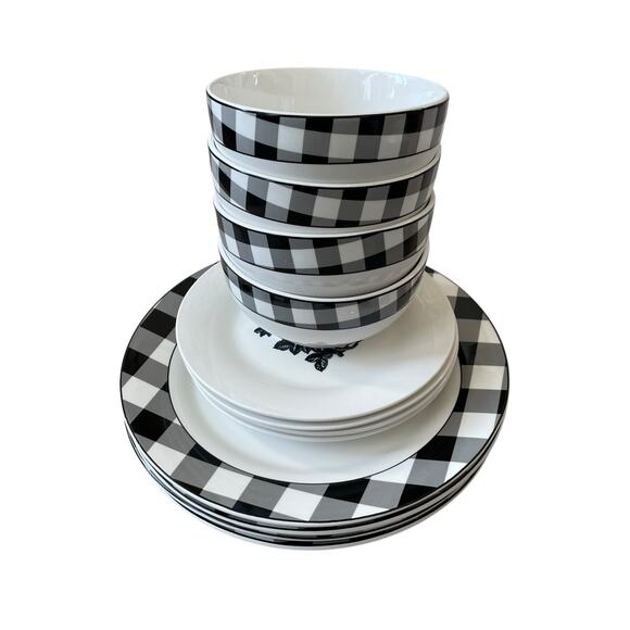 Godinger Floral Salad Plates 7.5in Porcelain Black & White Roses Set of 4 NEW - Picture 7 of 10